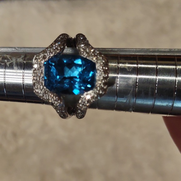 London Blue Topaz And Diamond Ring Set In 10kt White Gold - Picture 9 of 12